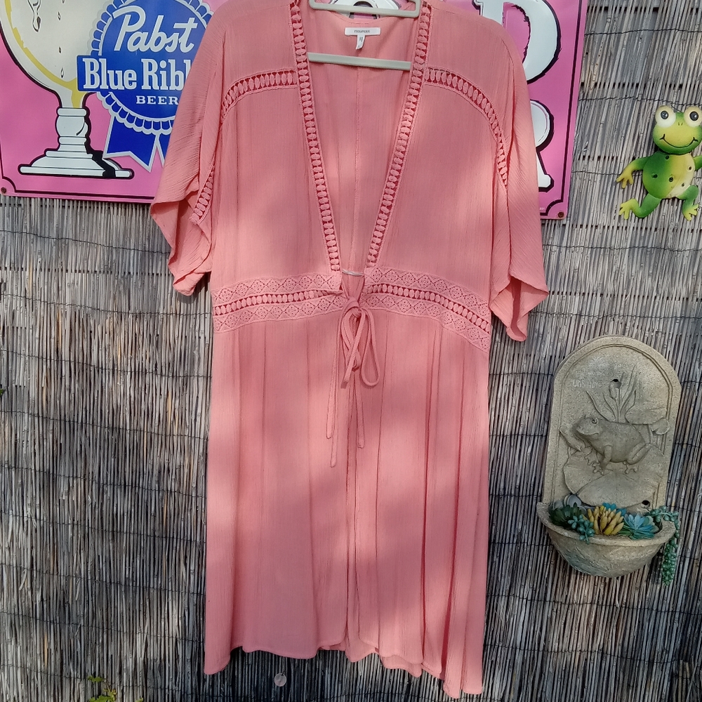 NWOT Crochet Tie Waist Duster Kimono, Garden Rose, L